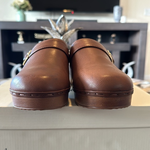 💖  NEW BEAUTIFUL SHOES 💖 - Picture 6 of 9